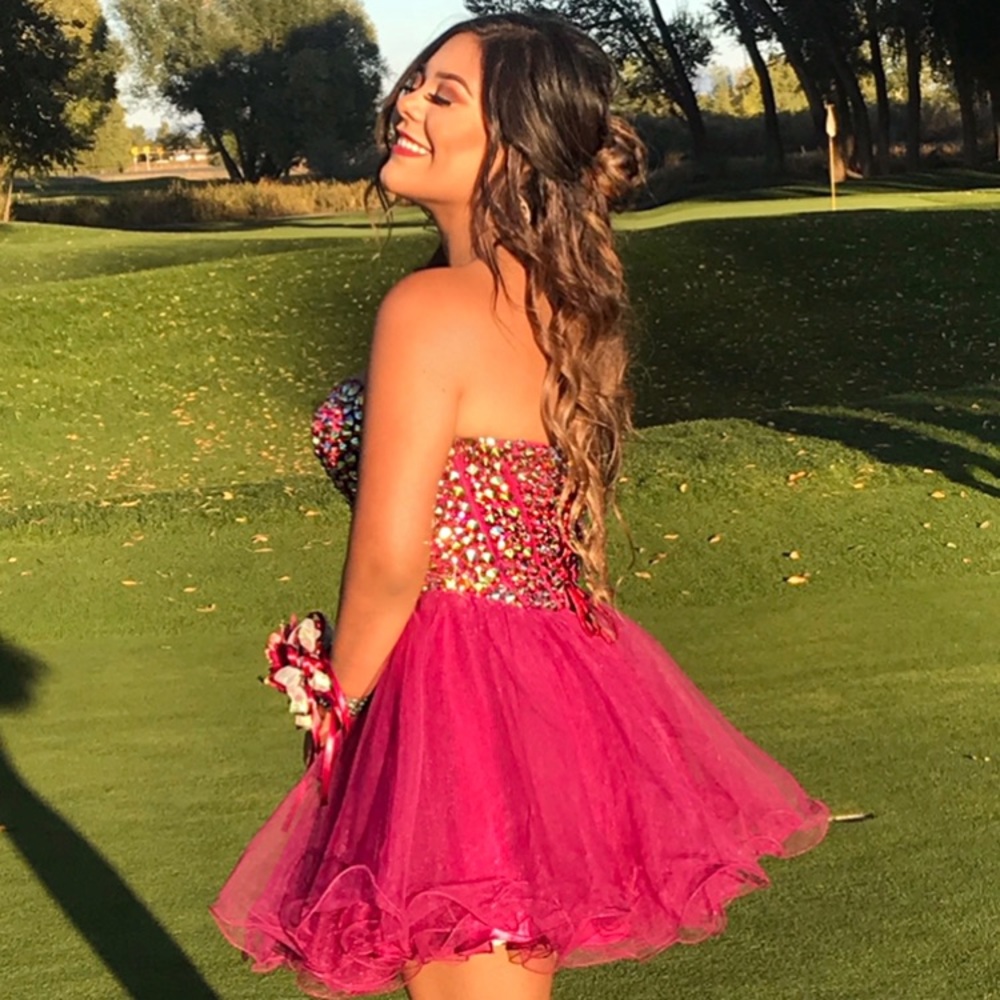 SHERRI HILL homecoming dress